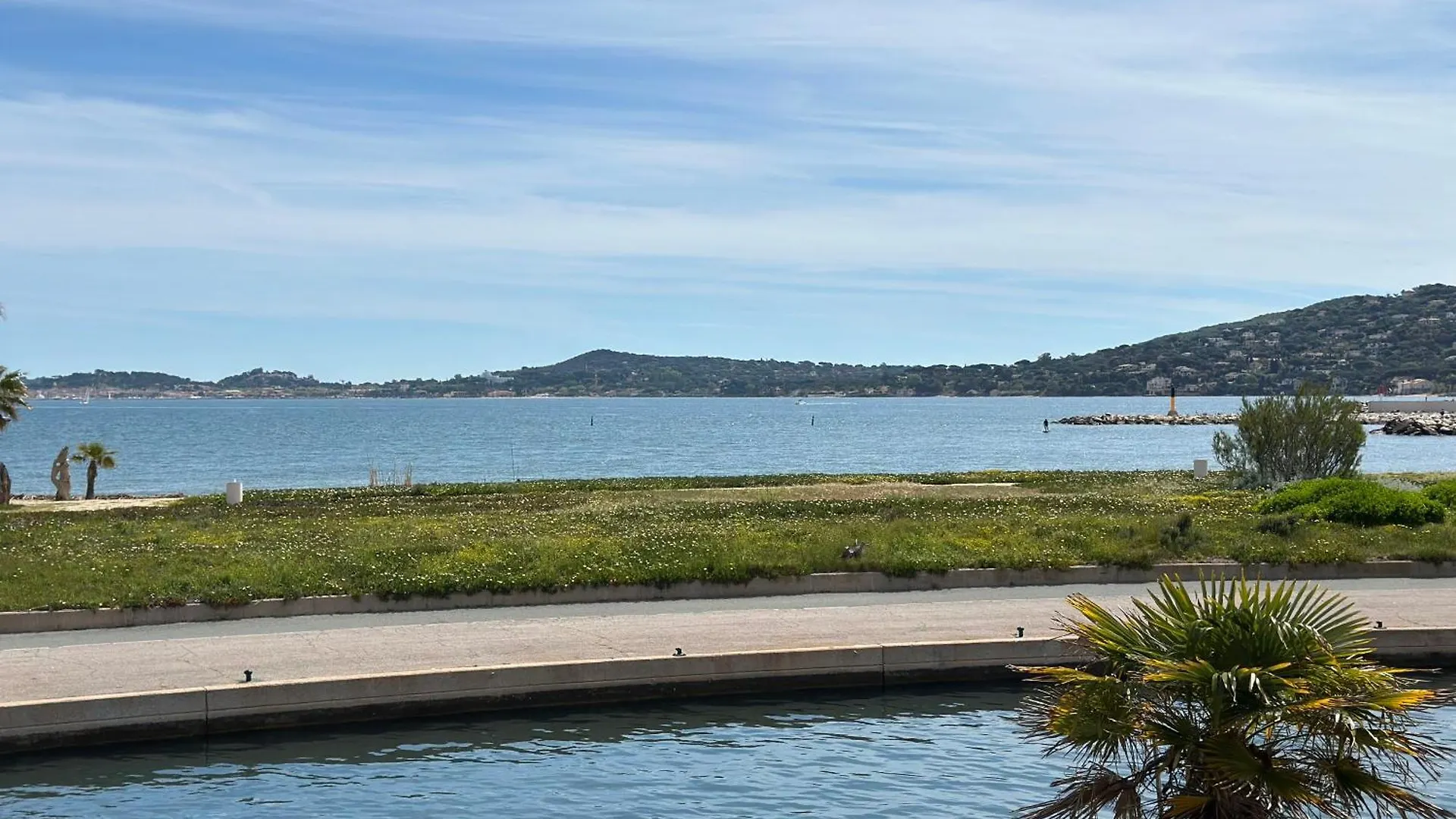 La Plage Grand Appt Vue Mer Grimaud 0*,  France
