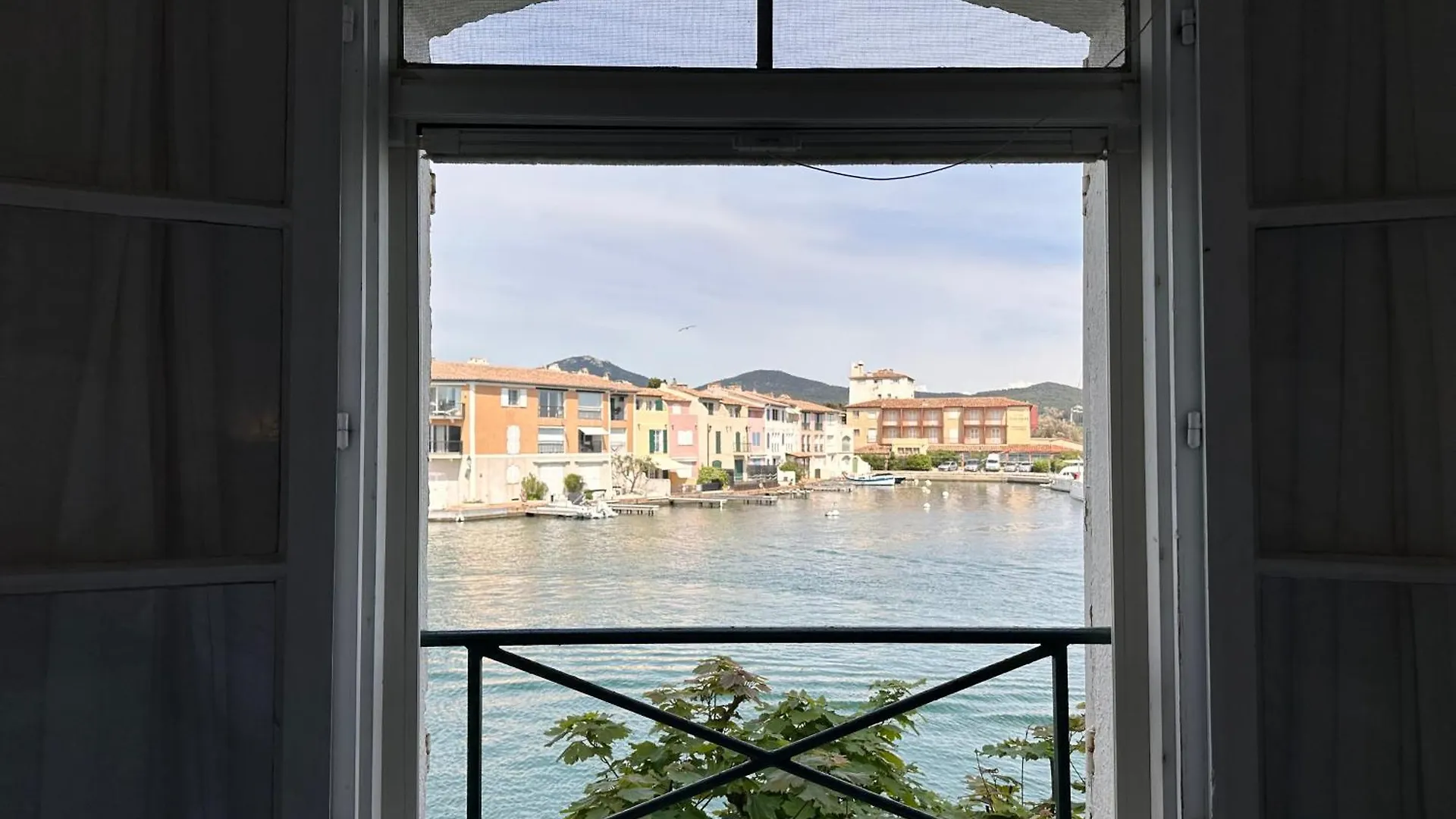 La Plage Grand Appt Vue Mer Grimaud Apartment